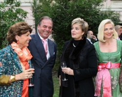 Schlossfestspiele-Revue 2012-009.jpg