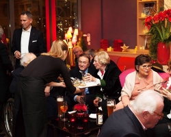 Weihnachtsfeier31.jpg