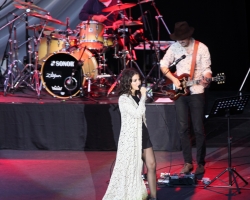 Schlossfestspiele-Revue 2012-008.jpg