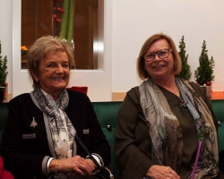 Weihnachtsfeier40.jpg