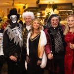 Vampire mit Skeletten