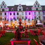Beleuchtetes Schloss Thurn und Taxis